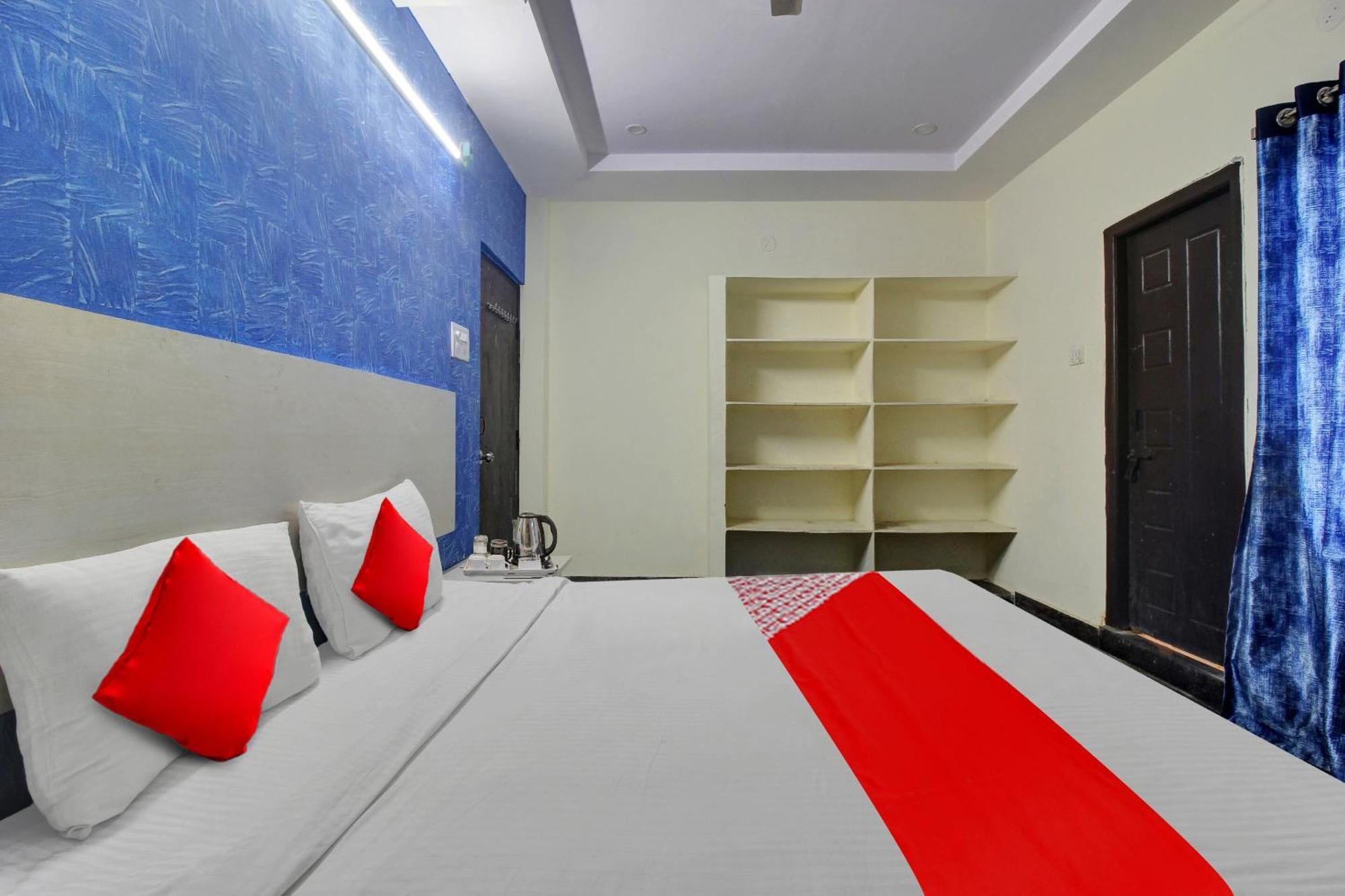 Hotel O Lavish Stay Sururnagar Buitenkant foto