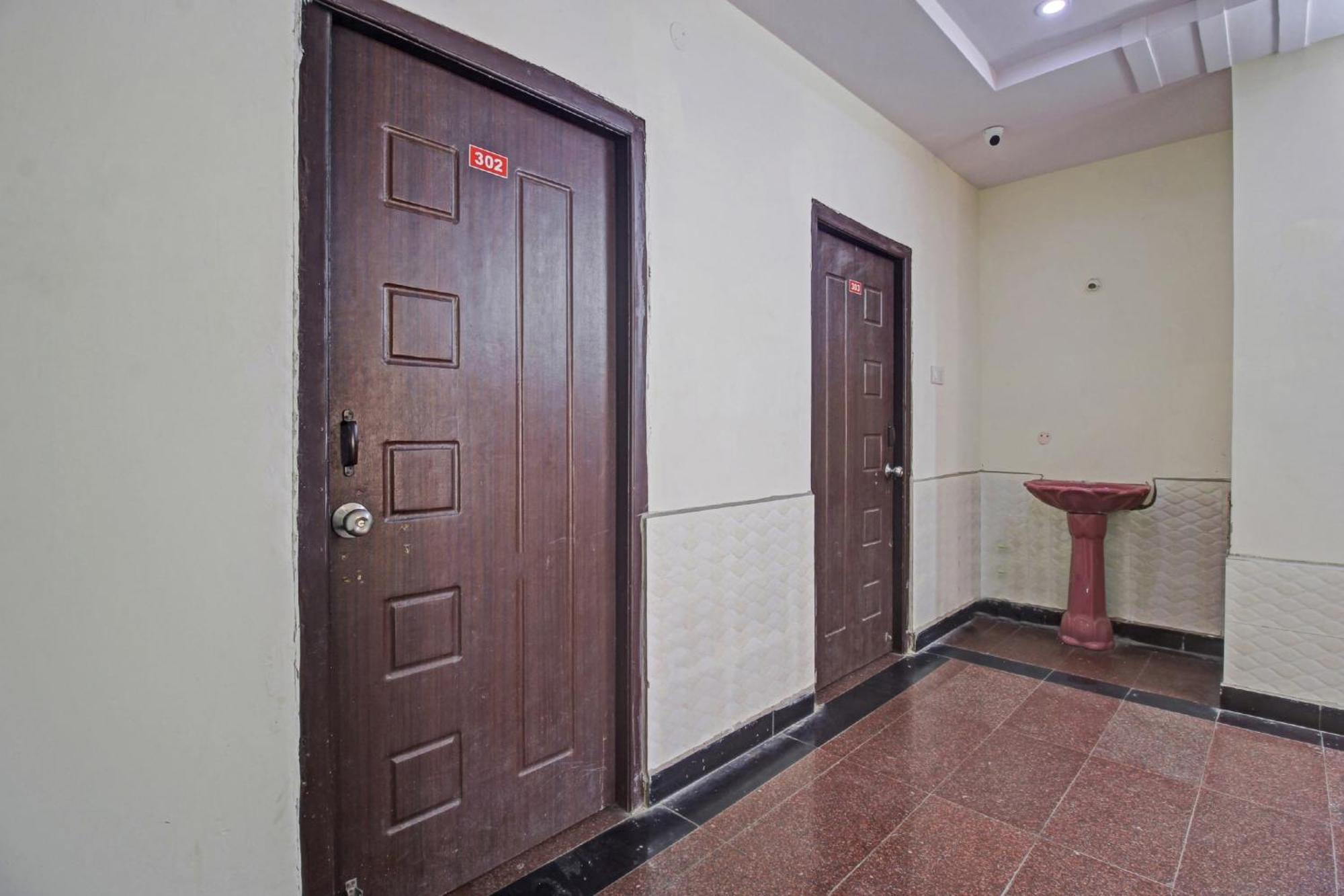 Hotel O Lavish Stay Sururnagar Buitenkant foto